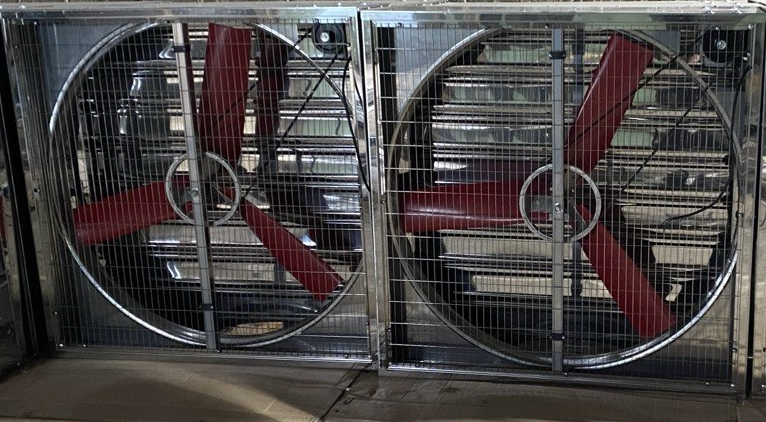 Вентилятор осевой в квадратном корпусе из нерж. стали AISI430 толщ. 1мм 1380*1380*400мм