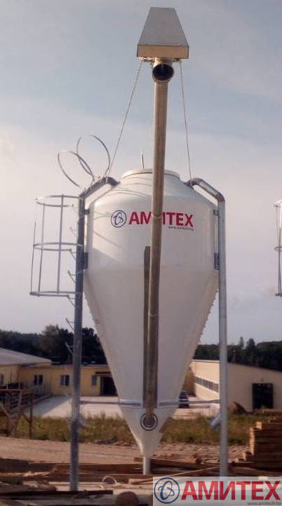 Бункер из стеклопластика объемом 4 м3, 2,4 т, Ø1600 мм, пр-ва Амитех, с возможностью пневмозагрузки, открытия с земли, лестницей с обручами