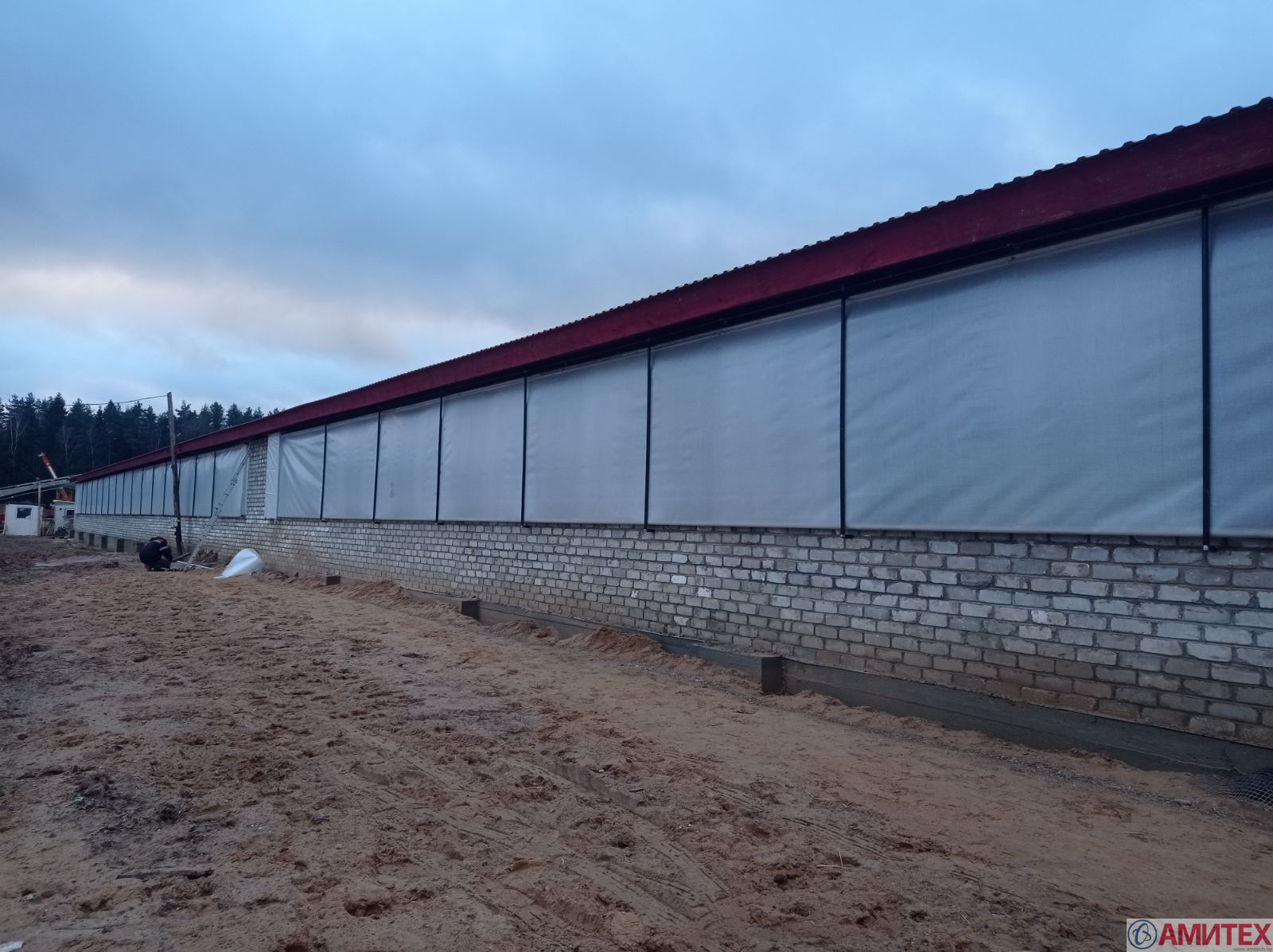 Шторы (жалюзи) вентиляционные для коровника