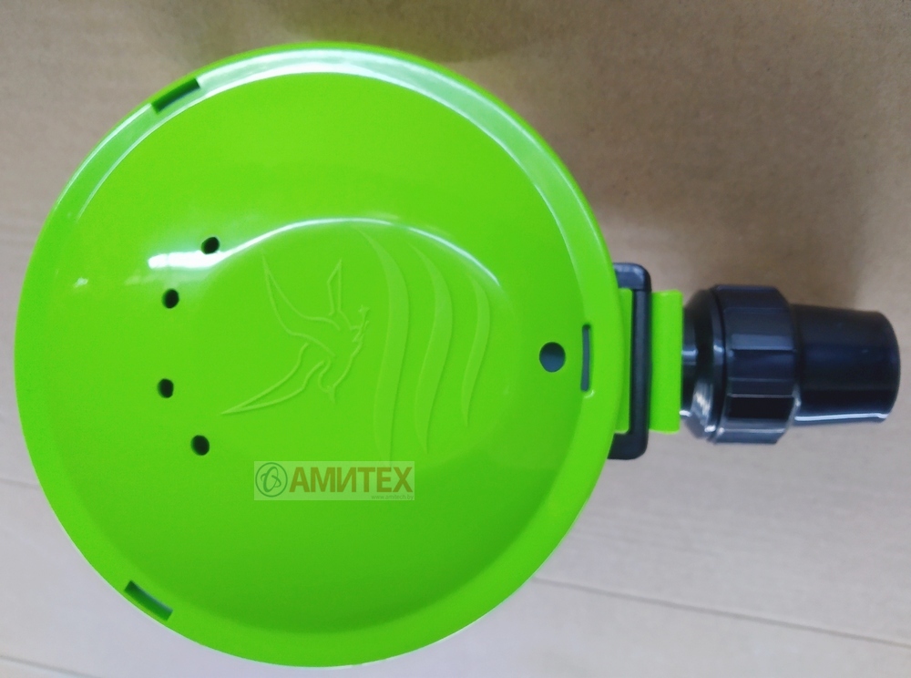 Автоматическая поилка вакуумная