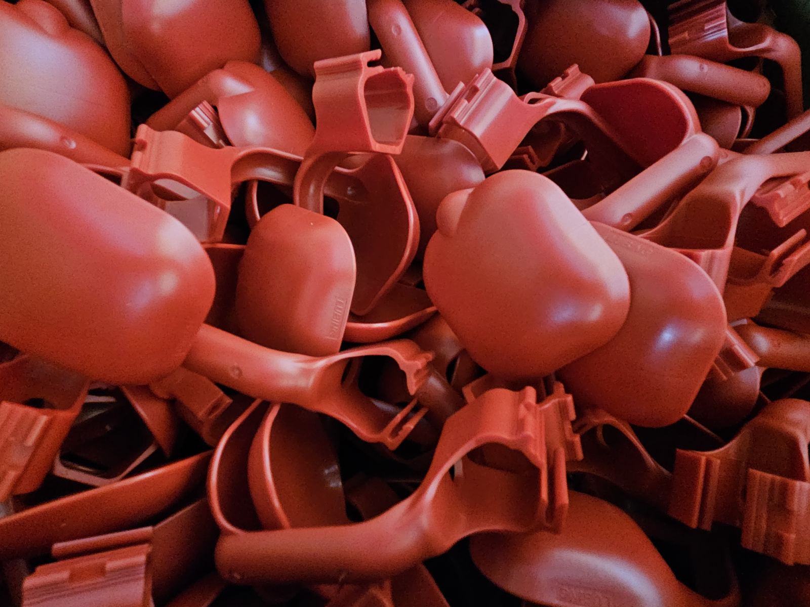 Каплеуловитель 70х70 мм для трубы 22 мм